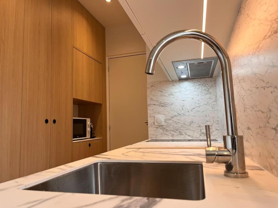 Studio Melun Peaceful Area 5 Min To Train Station المظهر الخارجي الصورة